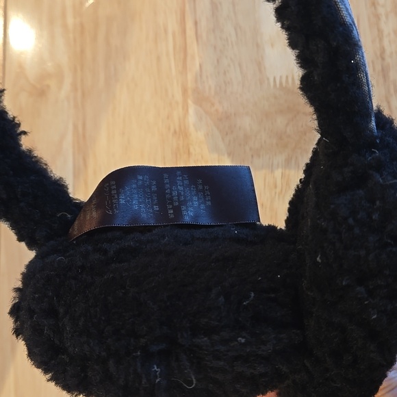 Signature Coach Logo Earmuffs - Picture 10 of 10